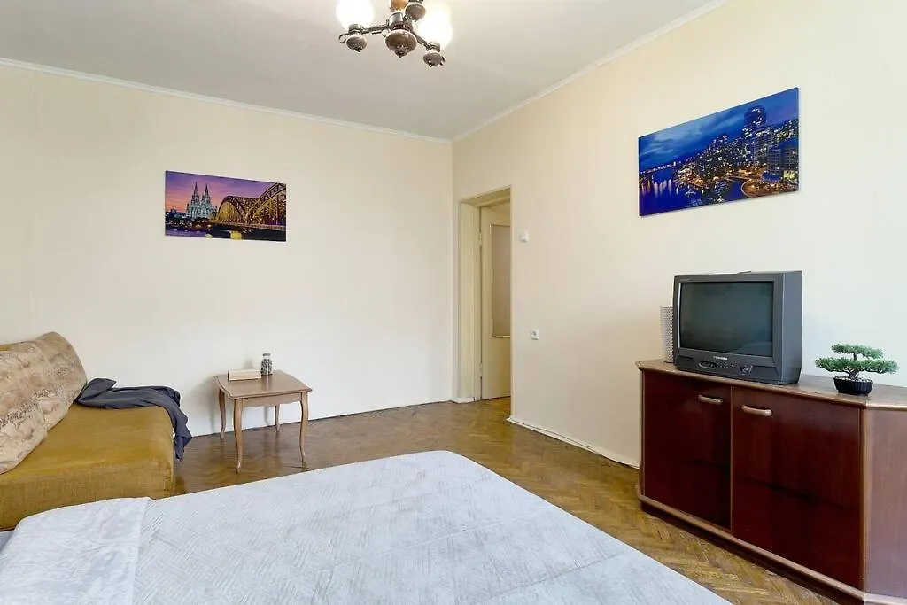 Apartment V80/3 Two Separare Bedrooms - Olympyc Stadium Kyiv Ukraine